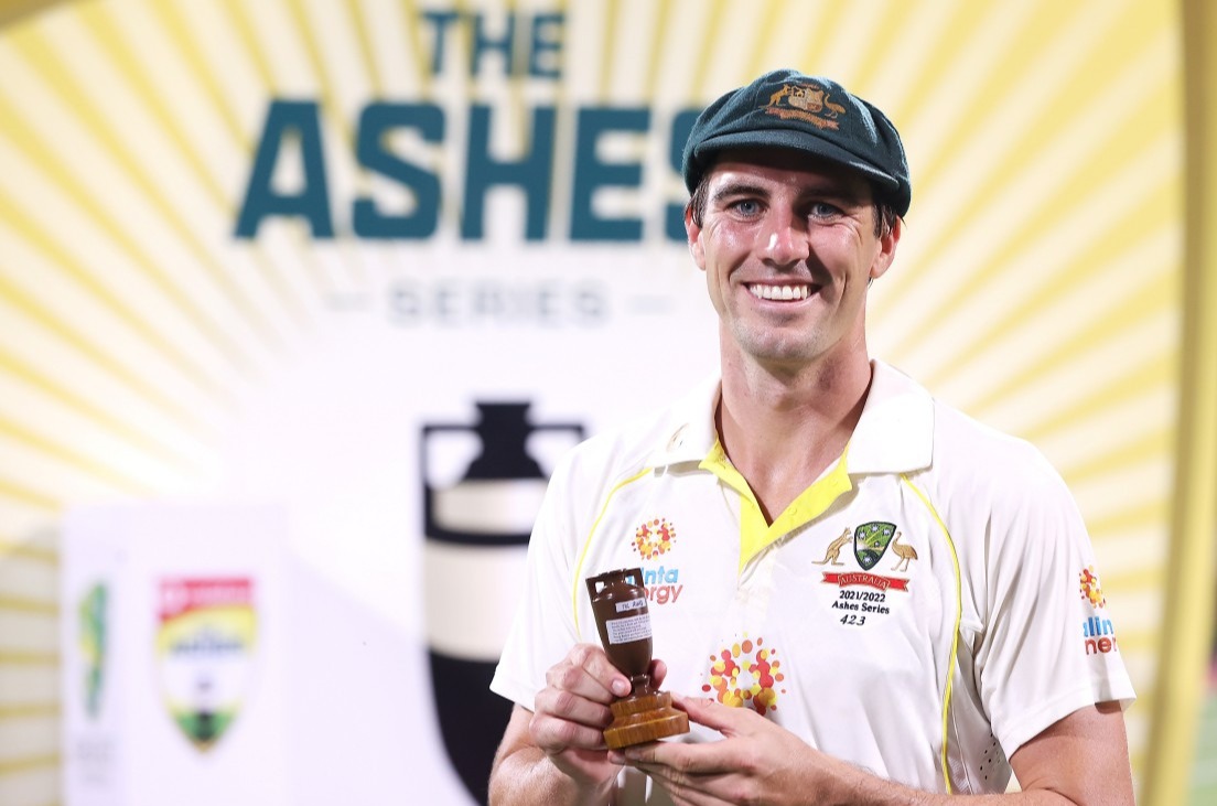 HOBART, AUSTRALIA - JANUARY 16: Pat Cummins of Australia poses as he celebrates victory in the test and series after day three of the Fifth Test in the Ashes series between Australia and England at Blundstone Arena on January 16, 2022 in Hobart, Australia. (Photo by Mark Kolbe - CA/Cricket Australia via Getty Images)
