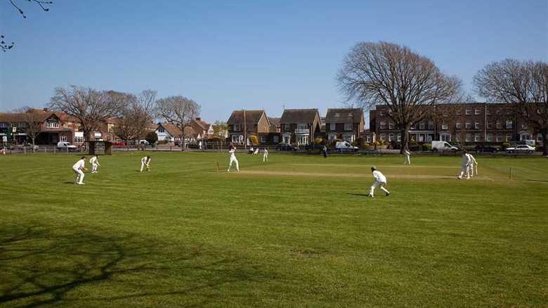 Fury as one of UK’s oldest cricket clubs bans players from hitting sixes – to avoid damaging nearby houses